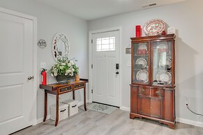 2 Mi to Beach, Shared Yard Space: West Haven Apt!