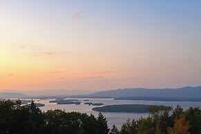 Million-dollar Mtn Views! Gilford 'gilded Loon'