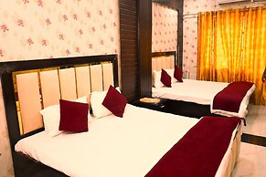 Hotel Ambassador Grand