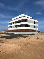 Joli Beach House - Spacious Second Floor T0 Suite With Beatiful View