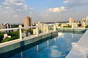 Aptos no Centro com Piscina e Academia