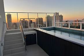 Aptos no Centro com Piscina e Academia