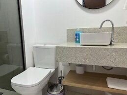 Aptos no Centro com Piscina e Academia