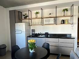 Aptos no Centro com Piscina e Academia