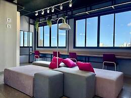 Aptos no Centro com Piscina e Academia