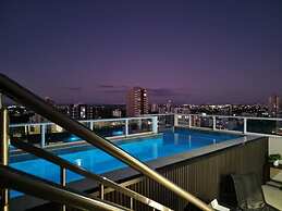 Aptos no Centro com Piscina e Academia