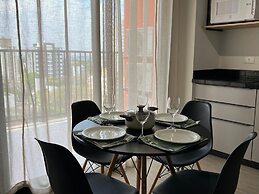 Aptos no Centro com Piscina e Academia