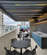 Aptos no Centro com Piscina e Academia