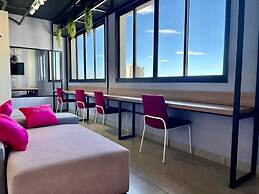 Aptos no Centro com Piscina e Academia