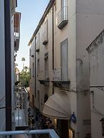 Maya Home