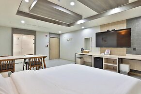 The Ciel Hotel