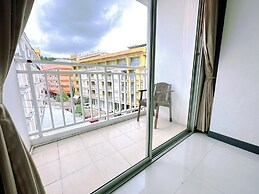 Rooftop Pool Patong Beach
