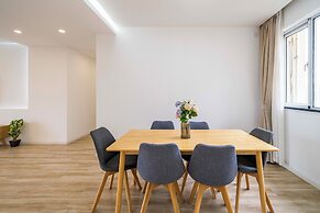Tyms 4BR 2BA APT TianShan Changning