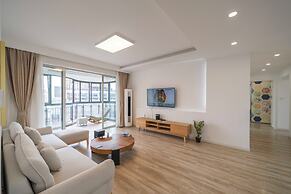Tyms 4BR 2BA APT TianShan Changning