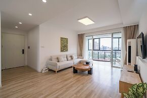 Tyms 4BR 2BA APT TianShan Changning