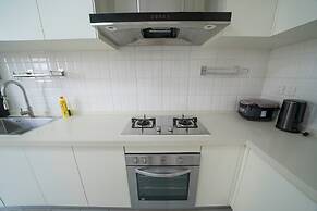 Tyms 4BR 2BA APT TianShan Changning