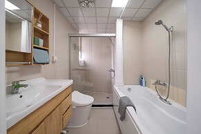 Tyms 4BR 2BA APT TianShan Changning
