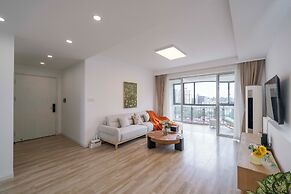 Tyms Tianshan 4BR 2BA APT Residence