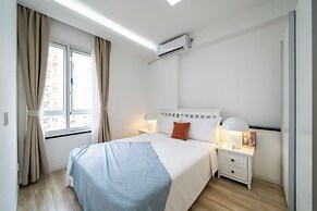 Tyms Tianshan 4BR 2BA APT Residence