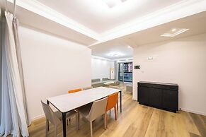 Tyms Elegant 4BR 2BA APT Changning