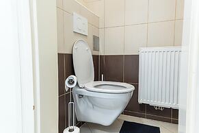 Comfy 2BR Flat Belvedere Vicinity