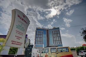 Hotel Warma Palace