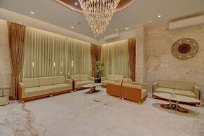 Hotel Warma Palace