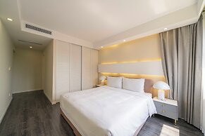 Tyms Luxury 3BR 2BA APT Riverside