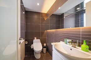Tyms Luxury 3BR 2BA APT Riverside