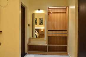 URBAN SUITES