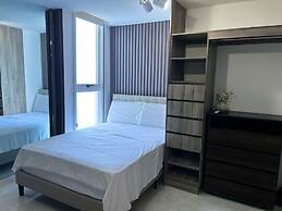 Studio Apartment with Ocean View