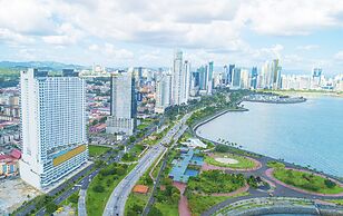 Studio Apartment with Ocean View