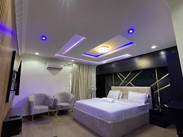 Ravella Hotel and Suites