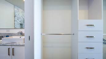 Breathtaking 2 Bedroom Condominium
