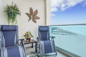 Stunning 1 Bedroom Condominium