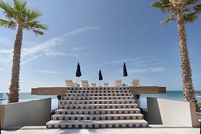 Beautiful 2 Bedroom Condo Encantame Tower E 802