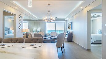 Waterfront Getaway 2 Bedroom Condo W704