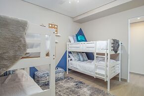 Awesome 3 Bedroom Condo Encantame Tower E 201