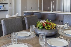 Awesome 3 Bedroom Condo Encantame Tower E 201