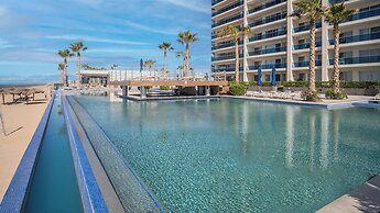 Amazing two Bedroom Beach Front Condo W1105
