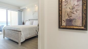 Beach Getaway 2 Bedroom Condo W802