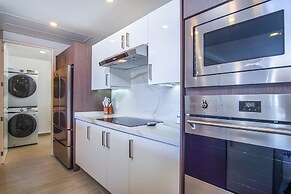 Spectacular 2 Bedroom Condominium Encantame E102
