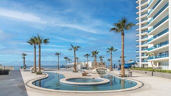 Spectacular 2 Bedroom Condominium Encantame E102