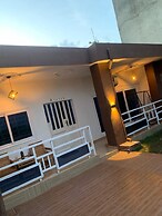 Okpèyèmi guest house