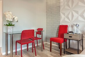 Sanz Motel Wentworth