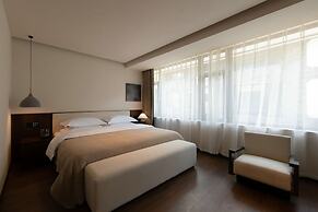 Ancient Charm Luxe Retreat Lijiang