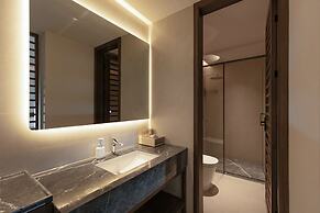 Ancient Charm Luxe Retreat Lijiang