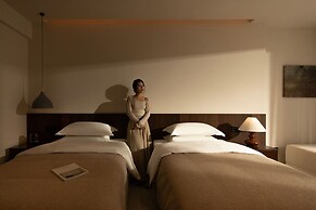 Ancient Charm Luxe Retreat Lijiang