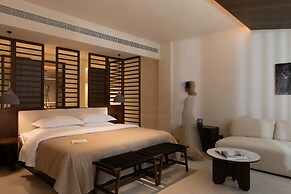 Ancient Charm Luxe Retreat Lijiang