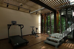 Ancient Charm Luxe Retreat Lijiang